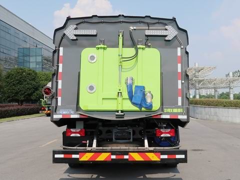 ZBH5180TXSSHBEV型純電動洗掃車
