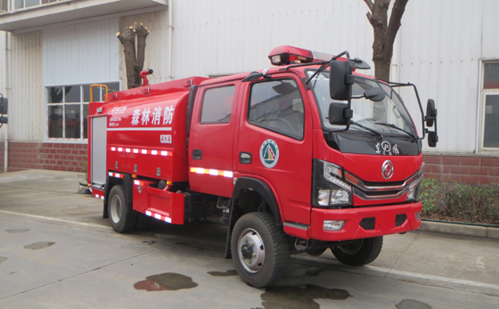 湖北江南東風(fēng)四驅(qū)消防車的主要配置有那些？